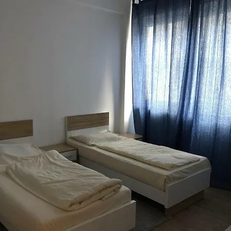 Downtown Boardinghouse *